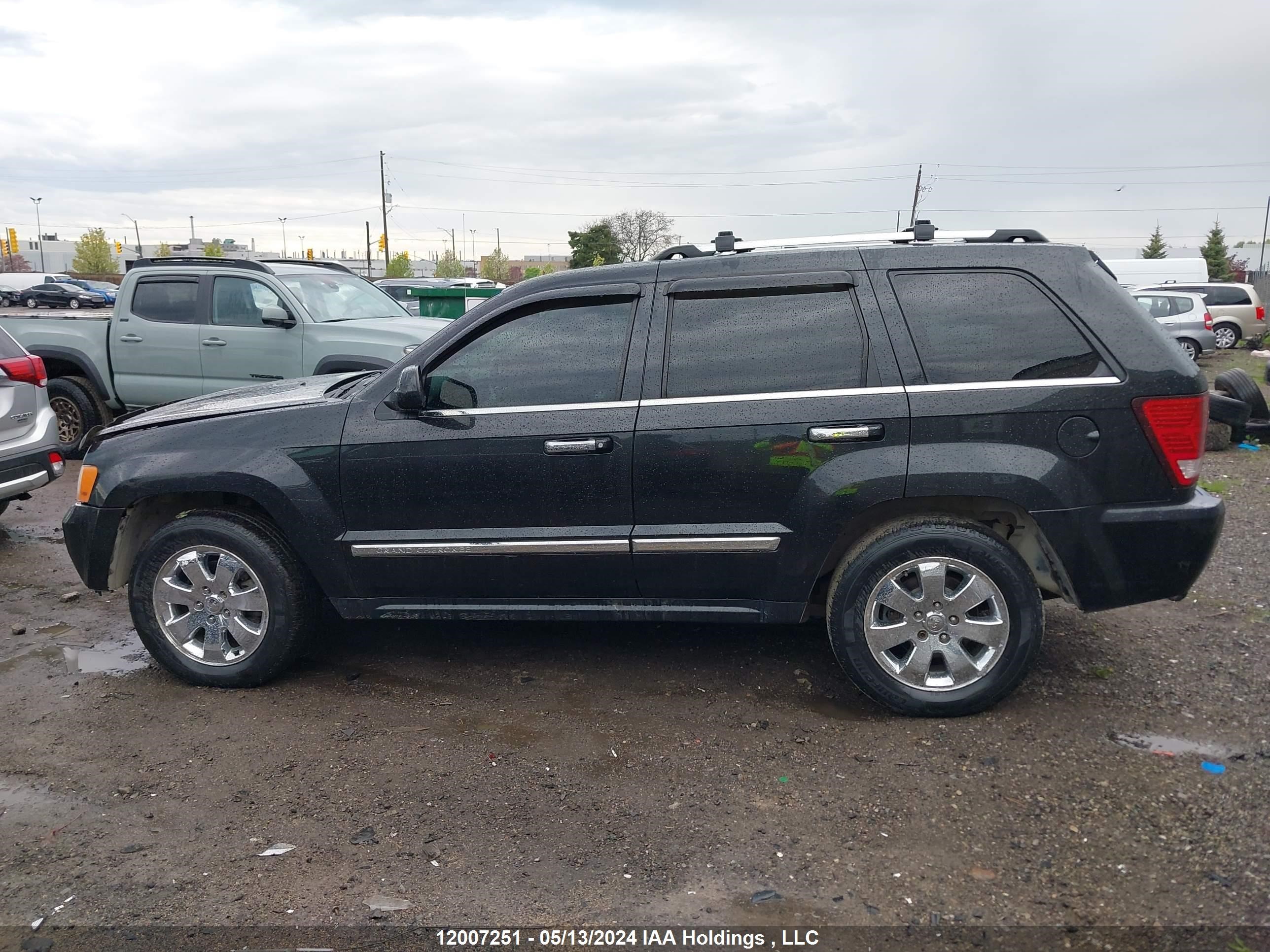 Photo 13 VIN: 1J4RR5GT9AC136289 - JEEP GRAND CHEROKEE 