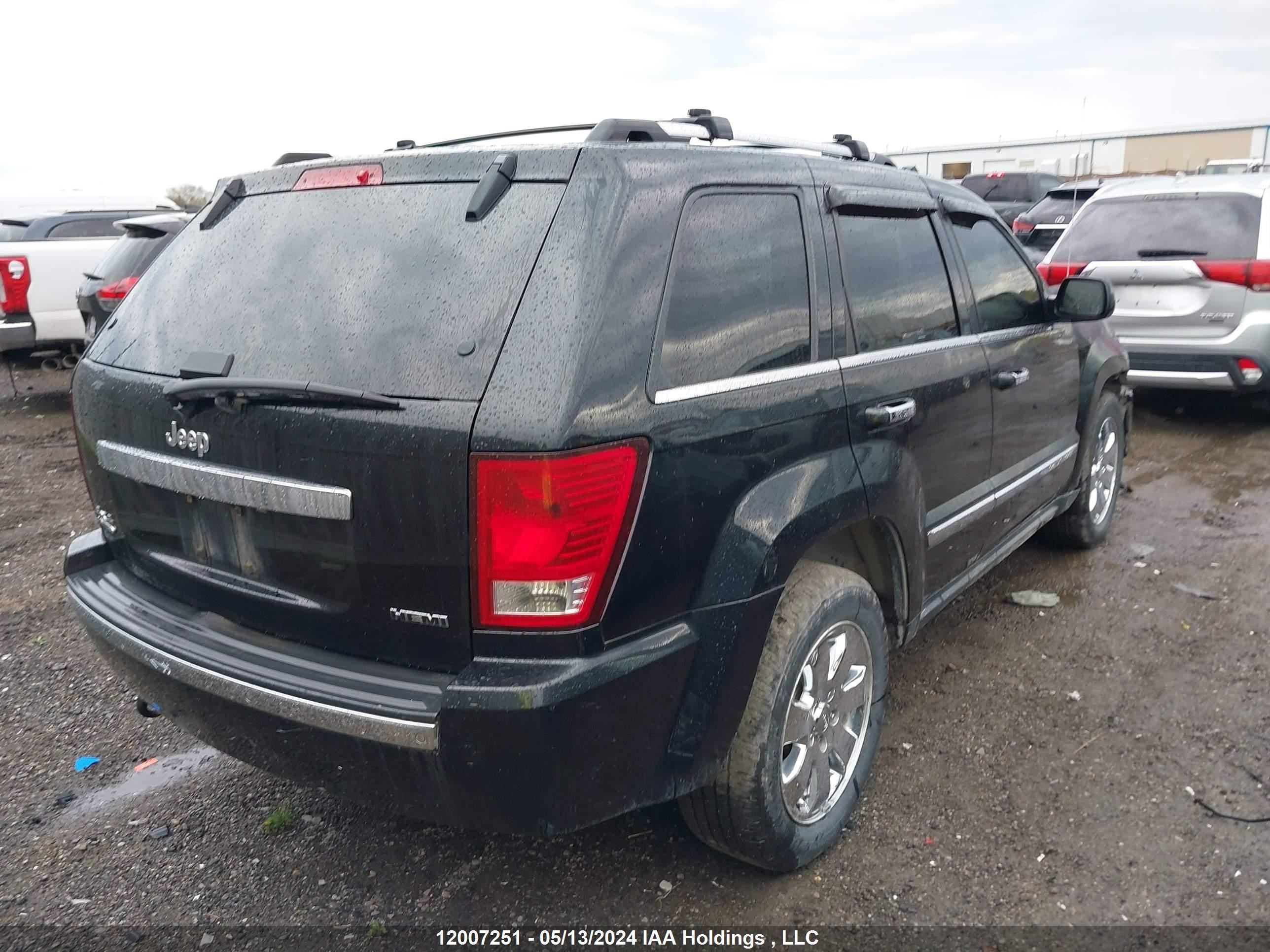 Photo 3 VIN: 1J4RR5GT9AC136289 - JEEP GRAND CHEROKEE 