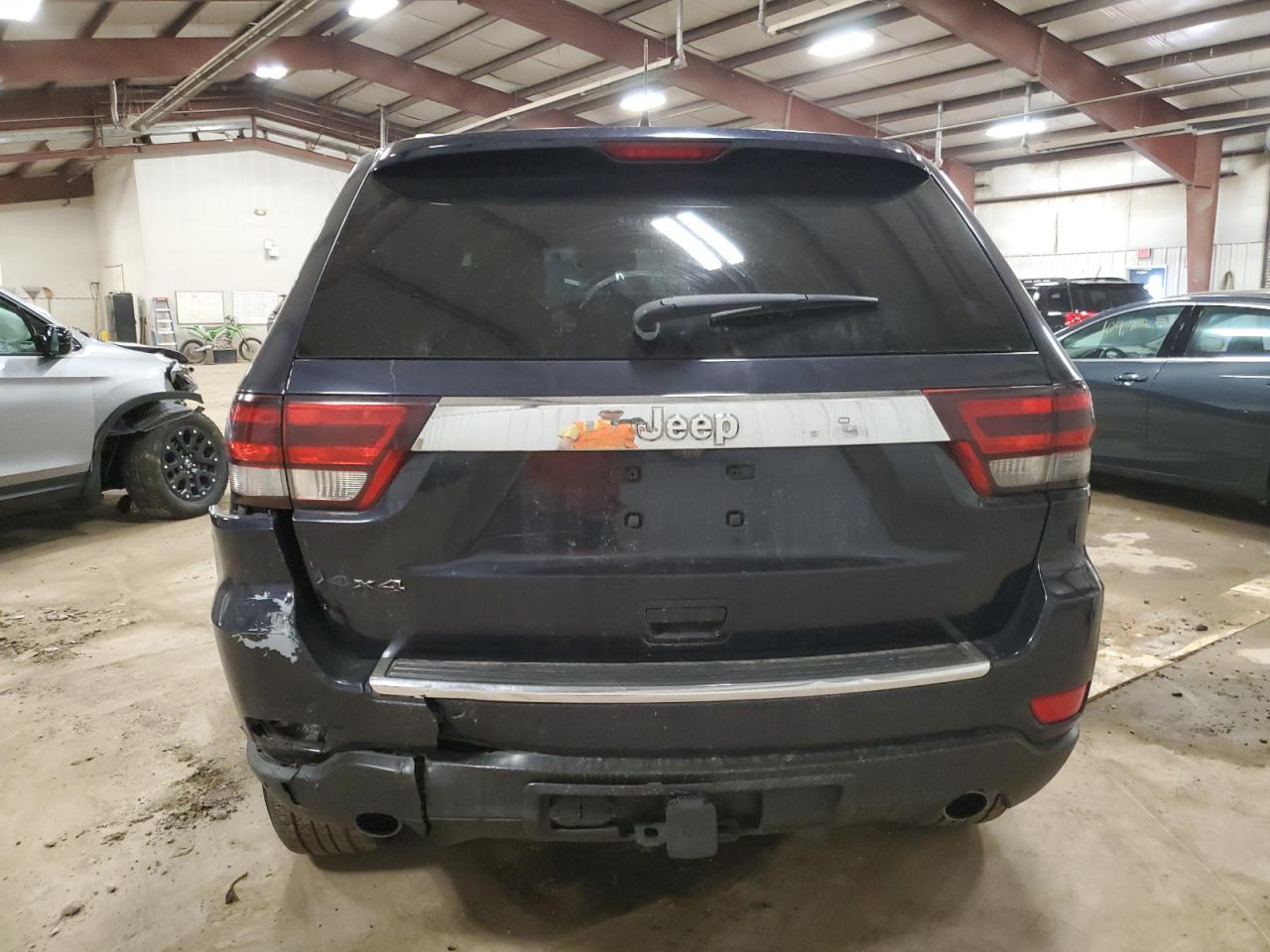 Photo 5 VIN: 1J4RR6GT0BC605468 - JEEP GRAND CHEROKEE 