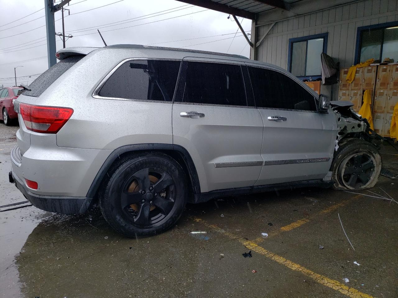 Photo 2 VIN: 1J4RR6GT5BC586805 - JEEP GRAND CHEROKEE 