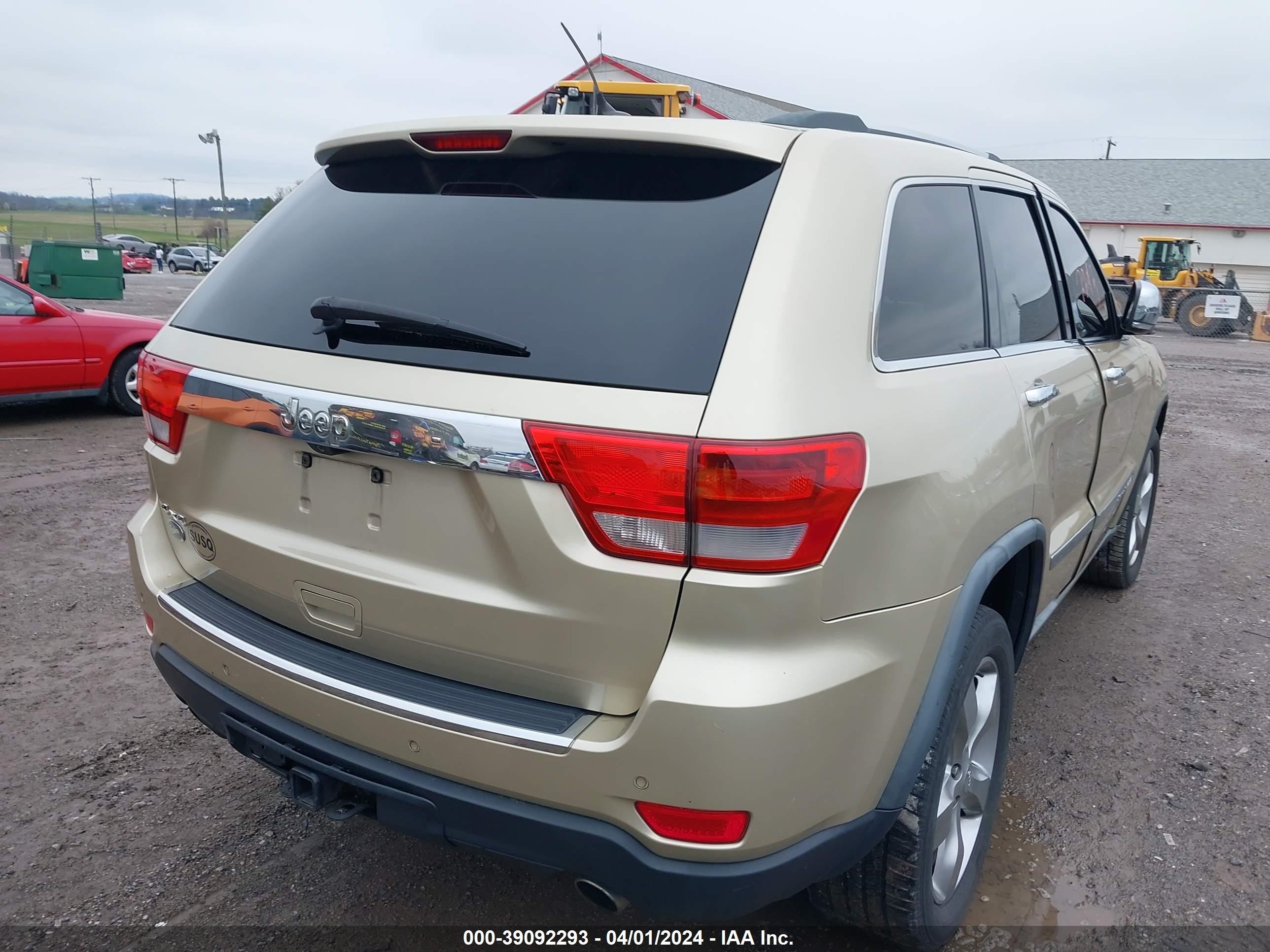 Photo 3 VIN: 1J4RR6GT5BC603988 - JEEP GRAND CHEROKEE 