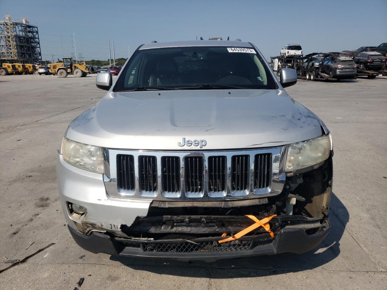 Photo 4 VIN: 1J4RS4GG0BC672275 - JEEP GRAND CHEROKEE 