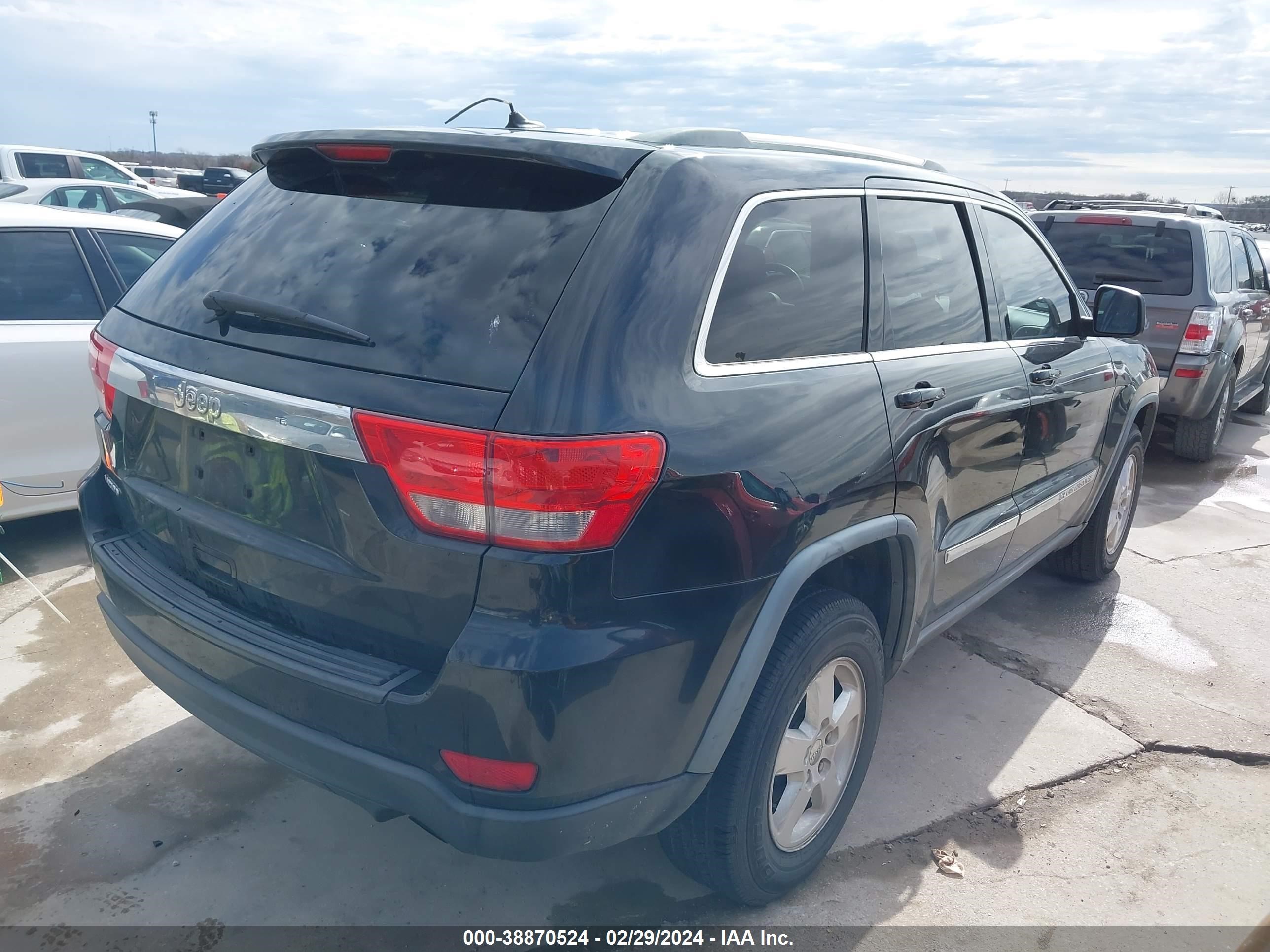 Photo 3 VIN: 1J4RS4GG1BC704263 - JEEP GRAND CHEROKEE 