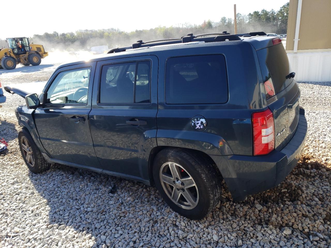 Photo 1 VIN: 1J8FF28W17D396450 - JEEP LIBERTY (PATRIOT) 