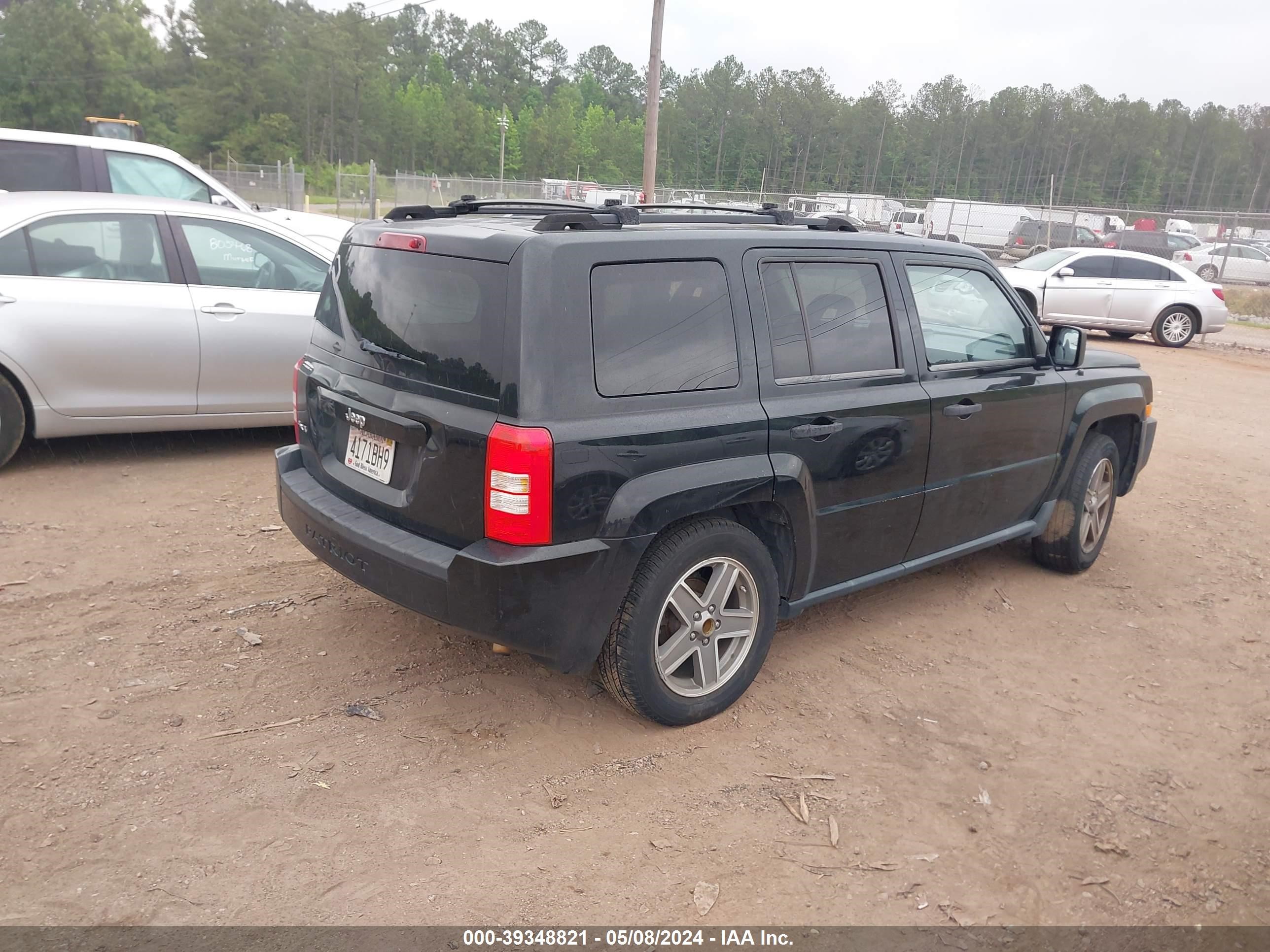 Photo 3 VIN: 1J8FF28W37D353129 - JEEP LIBERTY (PATRIOT) 