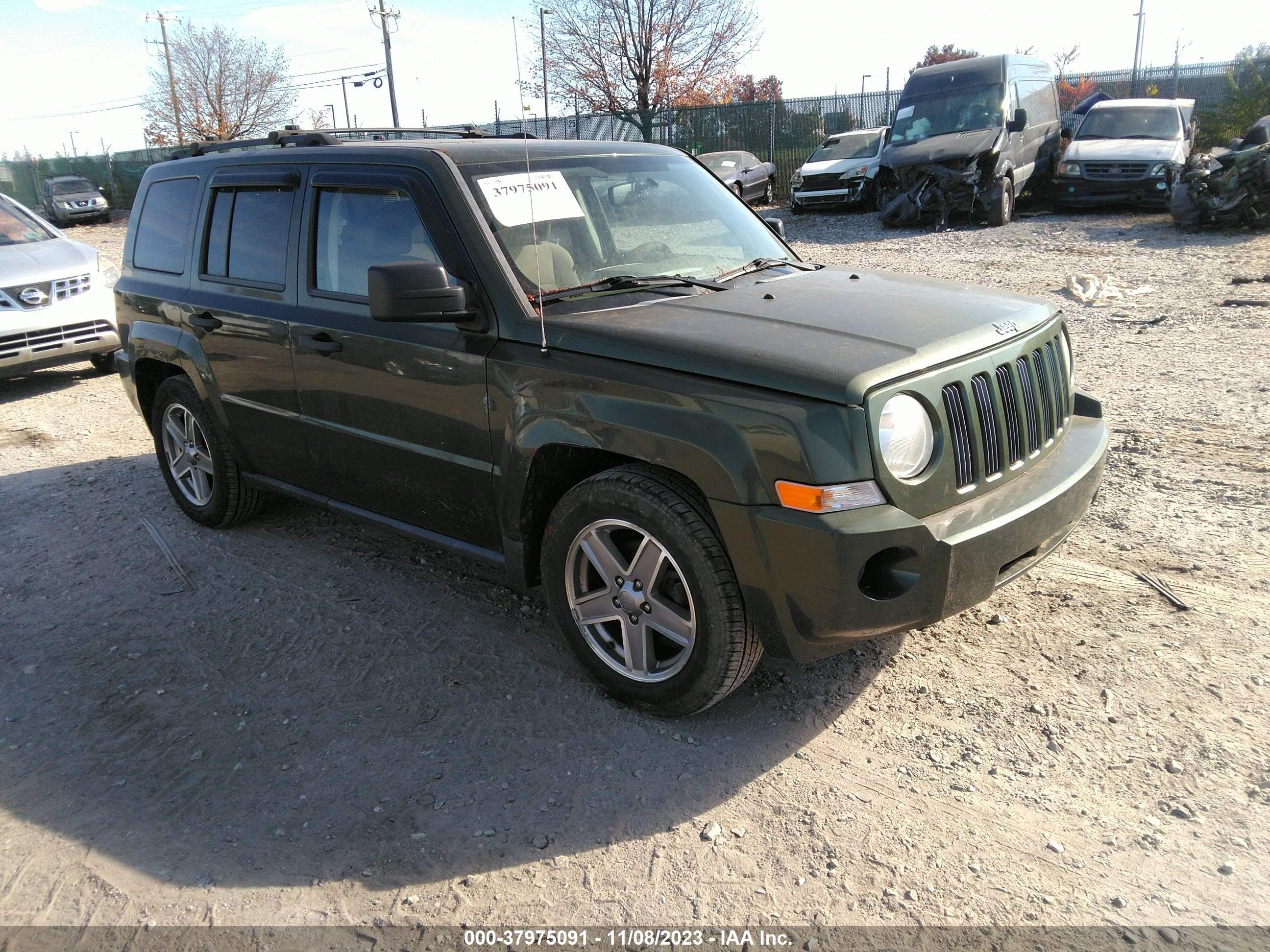 Photo 5 VIN: 1J8FF28W38D515617 - JEEP LIBERTY (PATRIOT) 