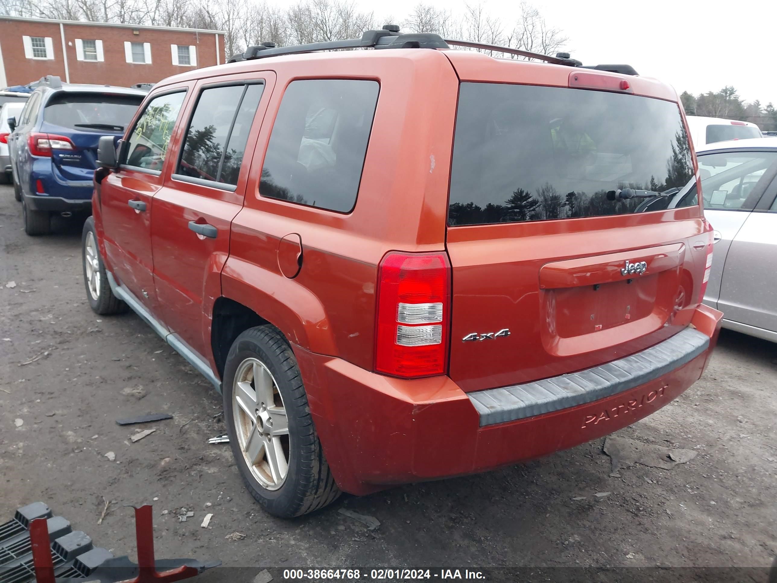 Photo 2 VIN: 1J8FF28W38D636700 - JEEP LIBERTY (PATRIOT) 