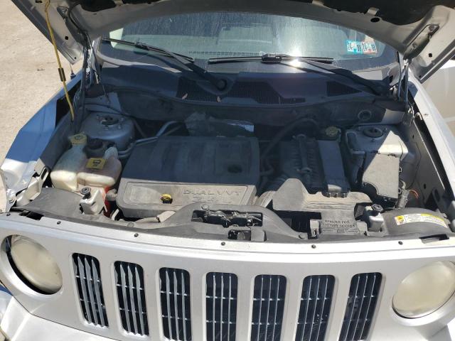 Photo 11 VIN: 1J8FF28W48D667695 - JEEP PATRIOT 