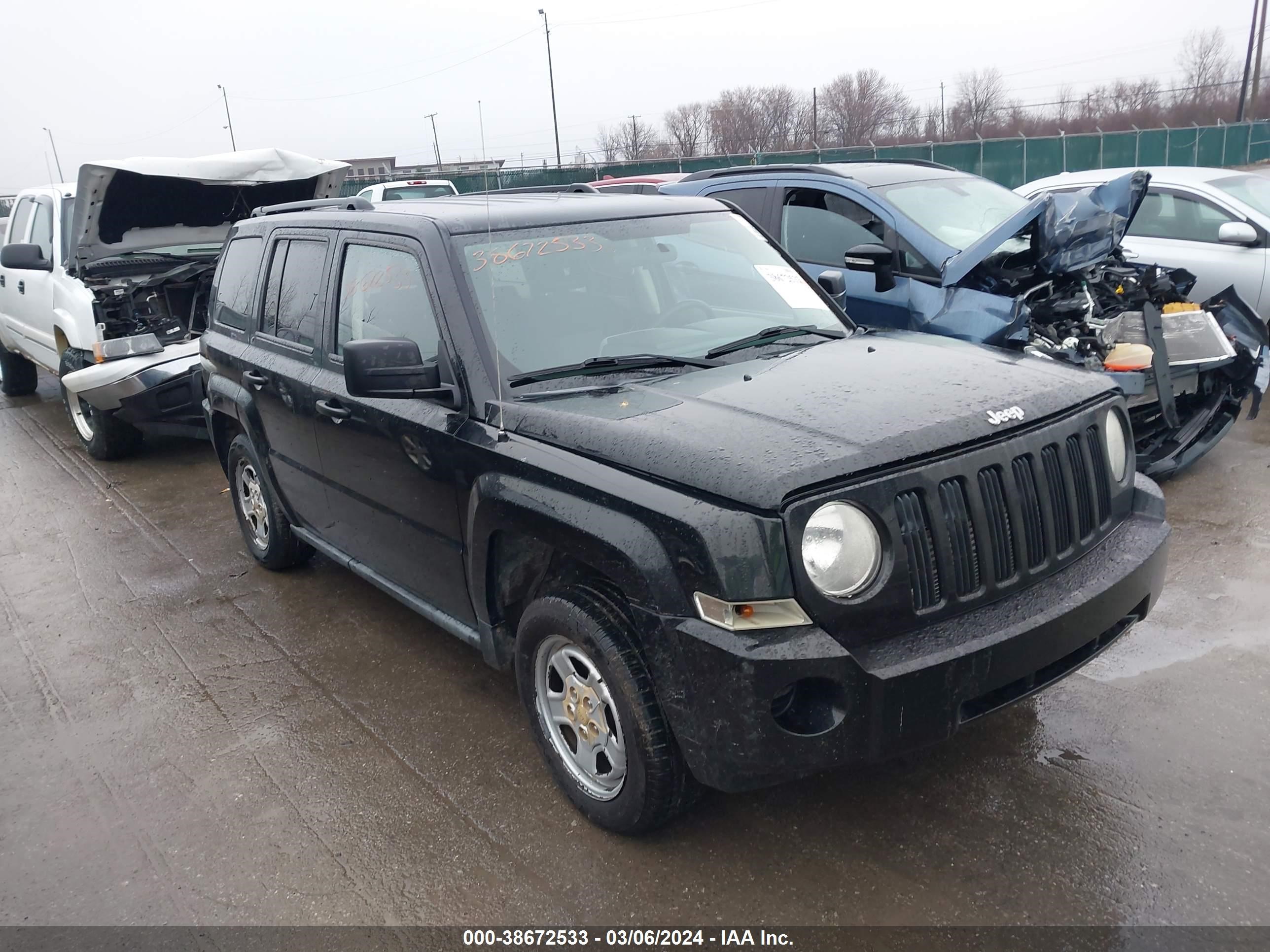 Photo 0 VIN: 1J8FF28W78D512557 - JEEP LIBERTY (PATRIOT) 