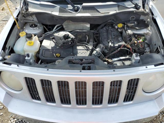 Photo 10 VIN: 1J8FF28W88D716641 - JEEP PATRIOT SP 