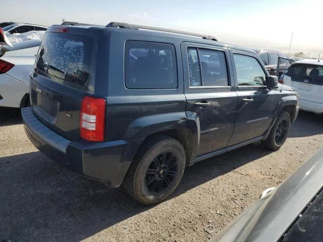 Photo 2 VIN: 1J8FF28W98D562117 - JEEP PATRIOT SP 