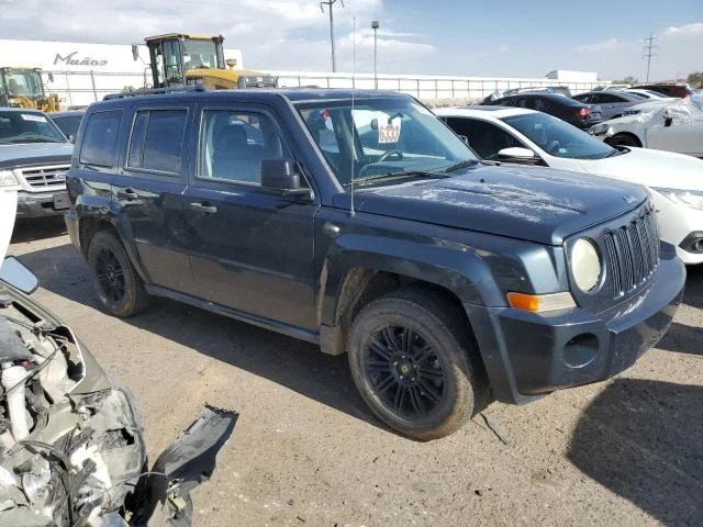 Photo 3 VIN: 1J8FF28W98D562117 - JEEP PATRIOT SP 