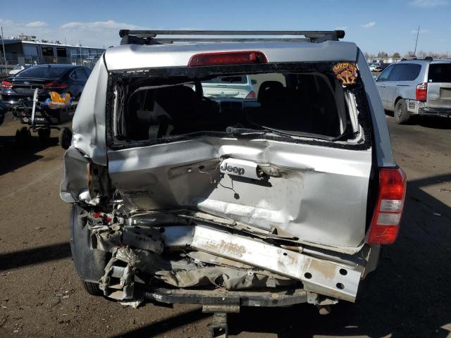 Photo 5 VIN: 1J8FF28W98D653646 - JEEP PATRIOT 