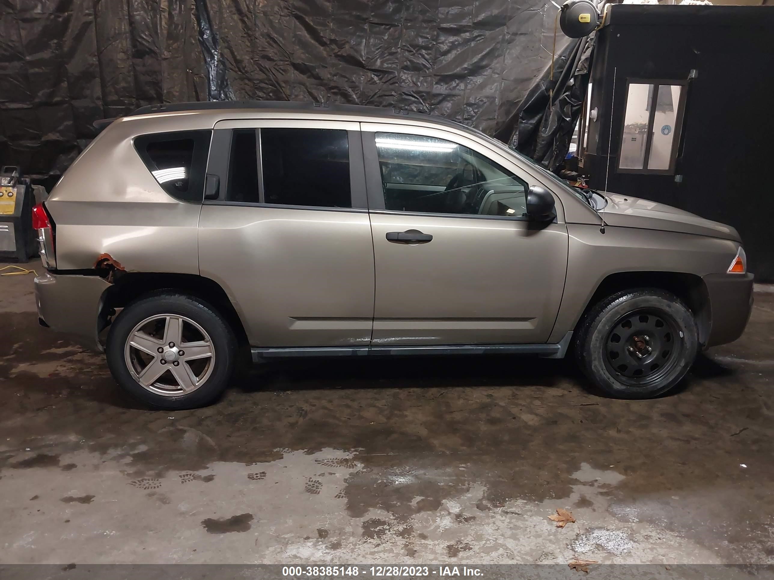 Photo 12 VIN: 1J8FF47W07D257648 - JEEP COMPASS 