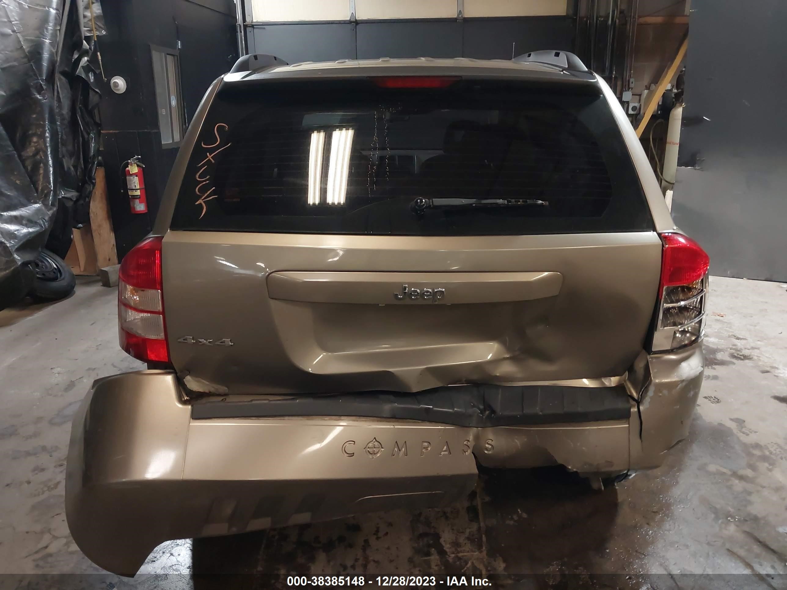 Photo 15 VIN: 1J8FF47W07D257648 - JEEP COMPASS 