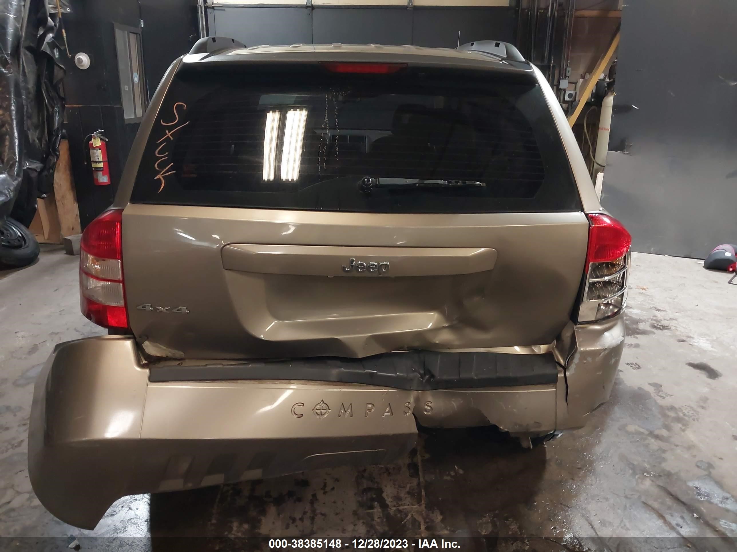 Photo 5 VIN: 1J8FF47W07D257648 - JEEP COMPASS 