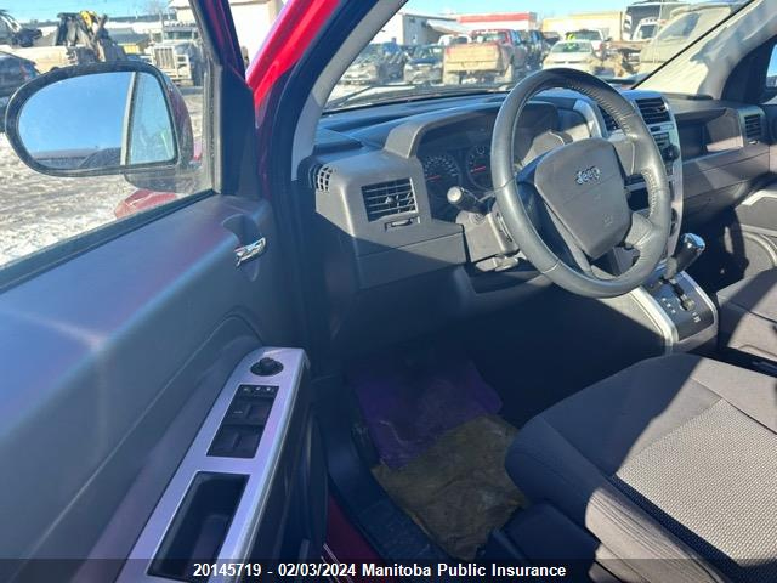 Photo 4 VIN: 1J8FF47W08D761733 - JEEP COMPASS 