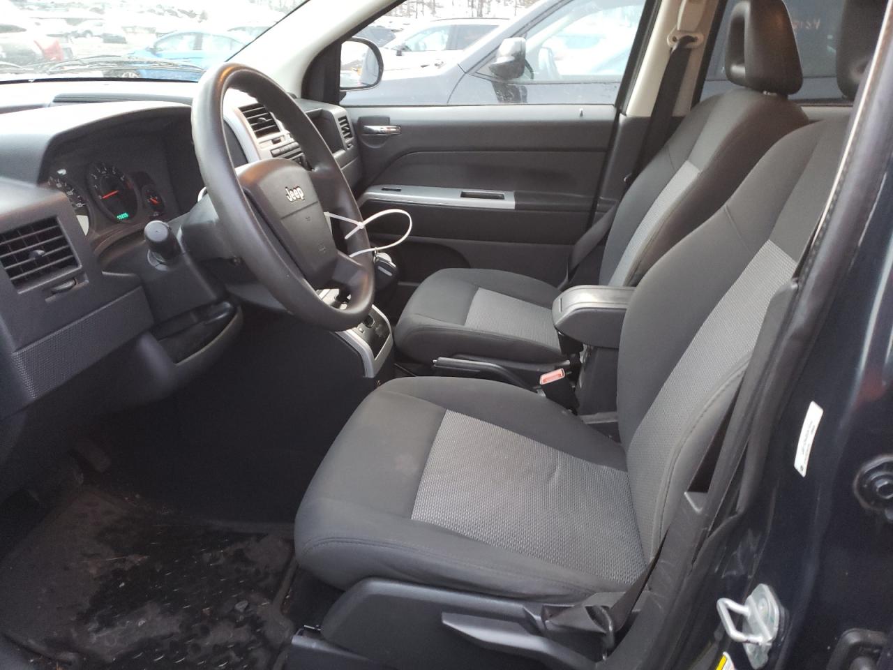 Photo 6 VIN: 1J8FF47W38D616542 - JEEP COMPASS 