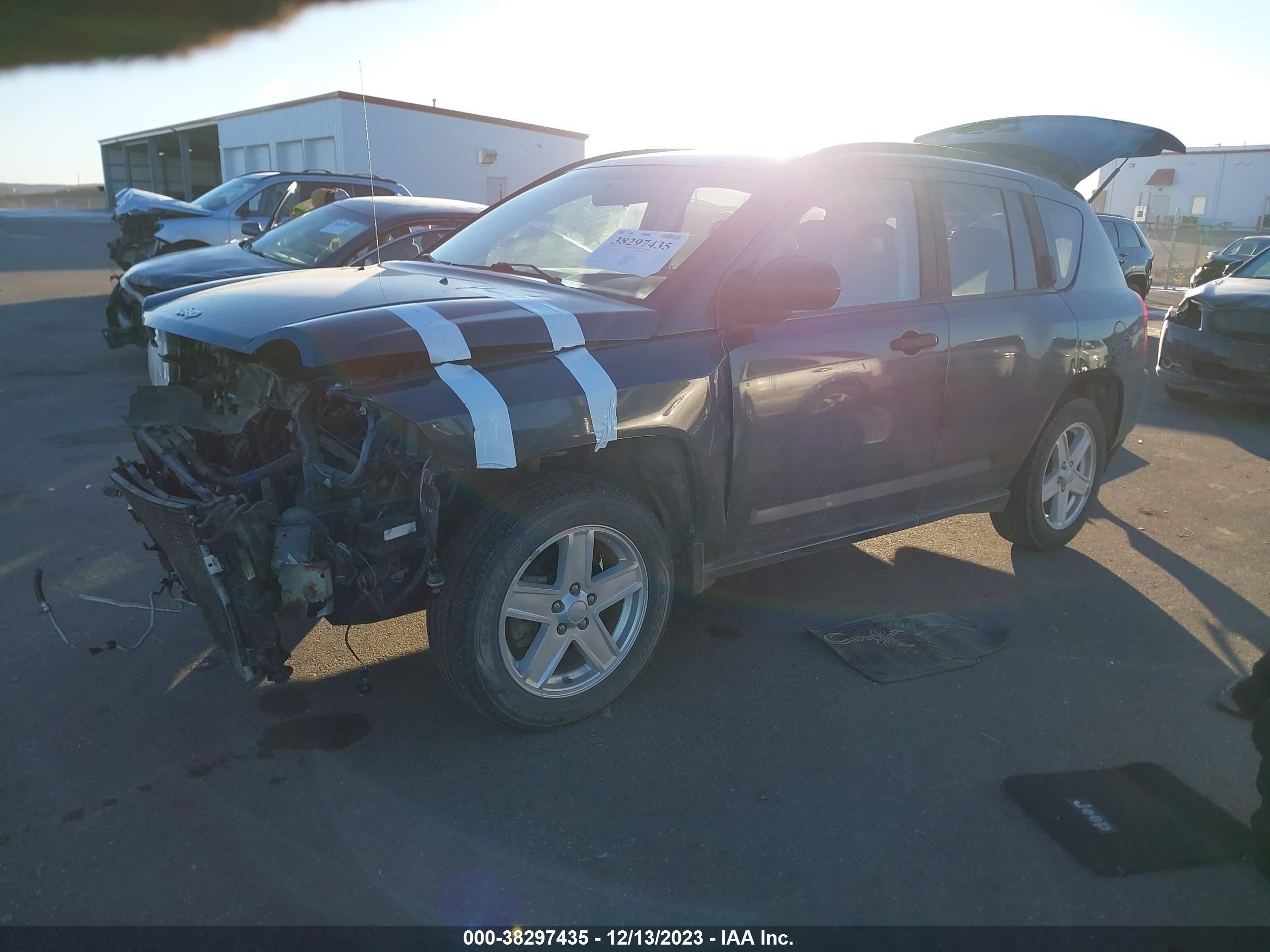 Photo 1 VIN: 1J8FF47W47D241114 - JEEP COMPASS 