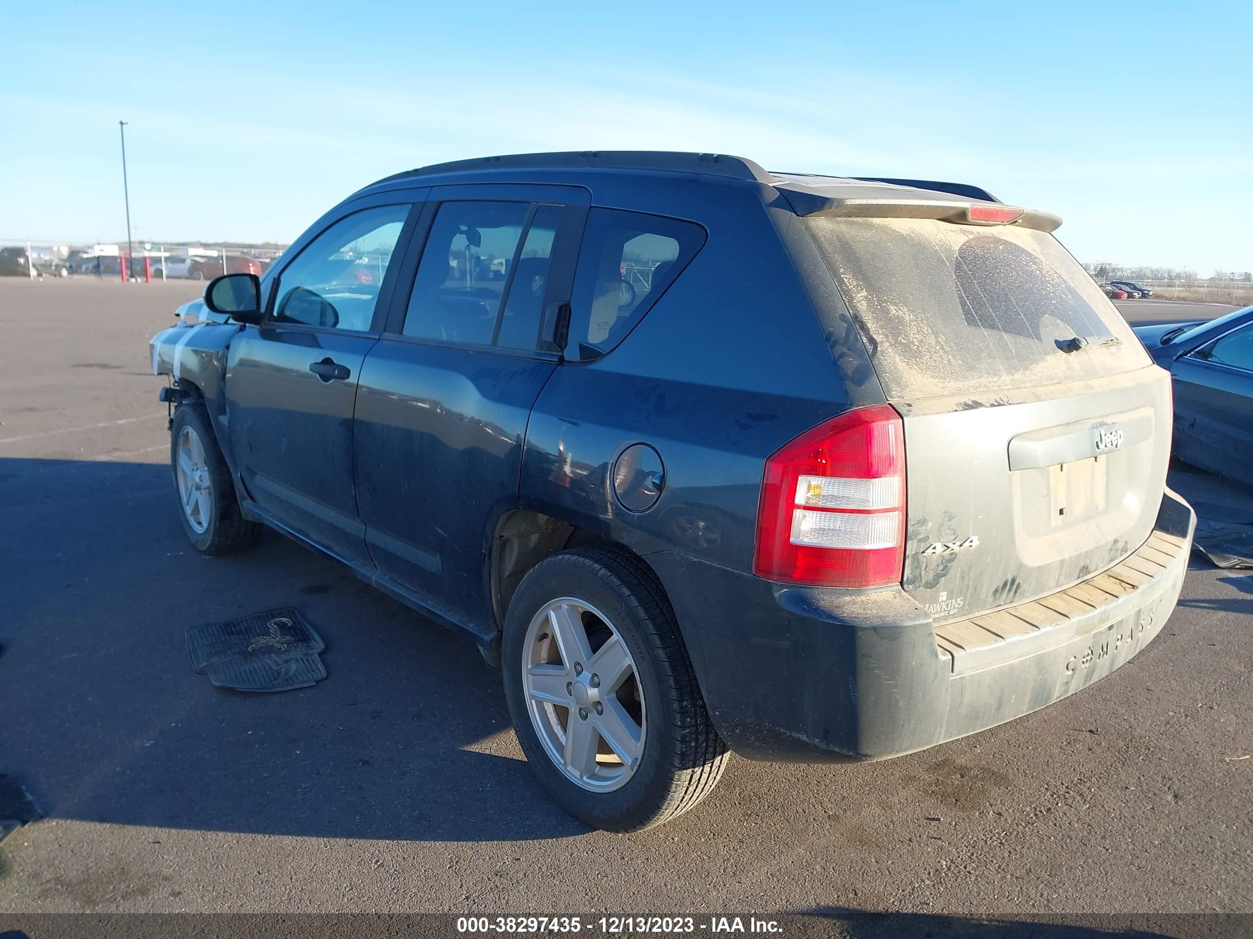 Photo 2 VIN: 1J8FF47W47D241114 - JEEP COMPASS 