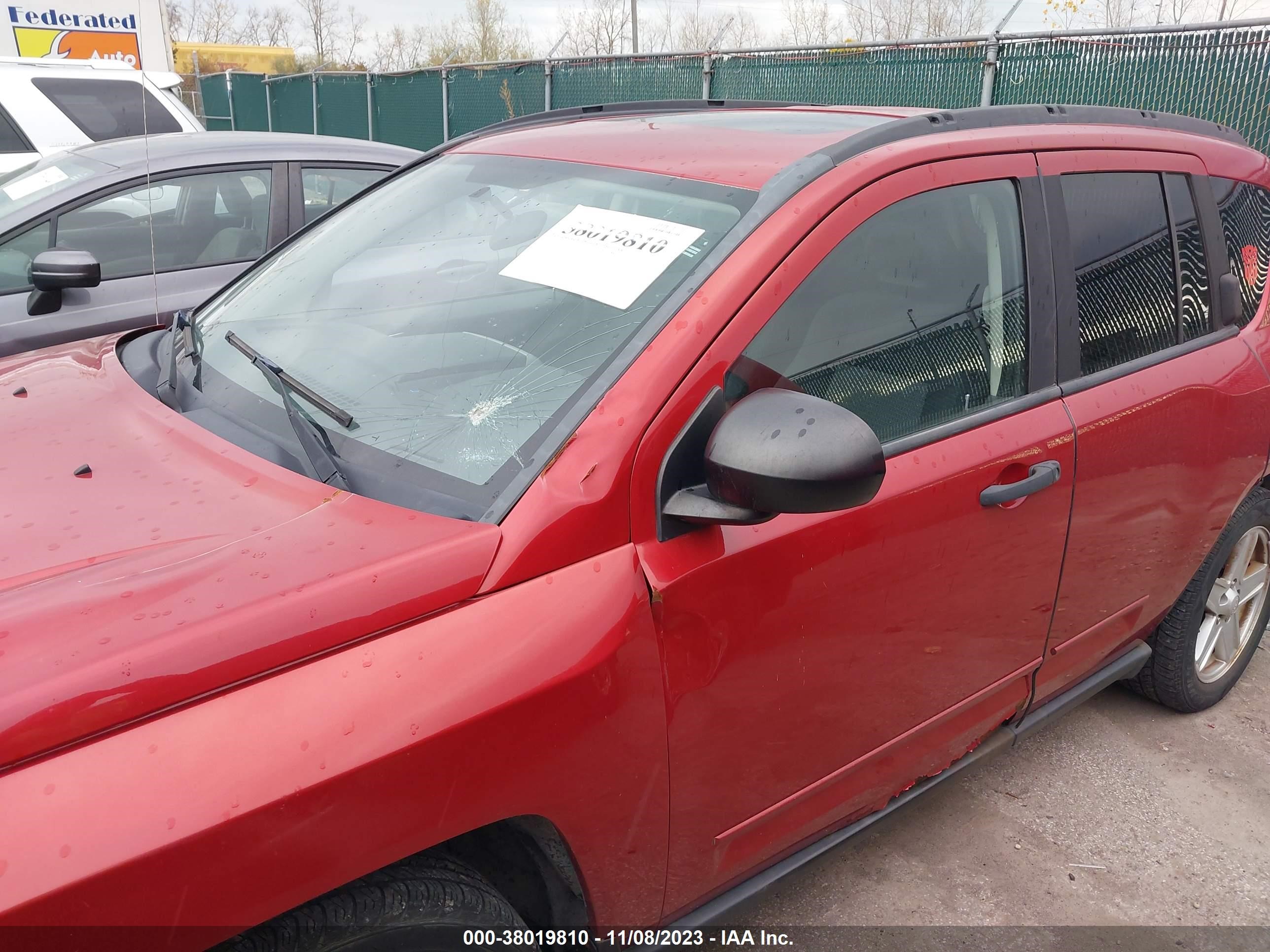 Photo 5 VIN: 1J8FF47W88D775458 - JEEP COMPASS 