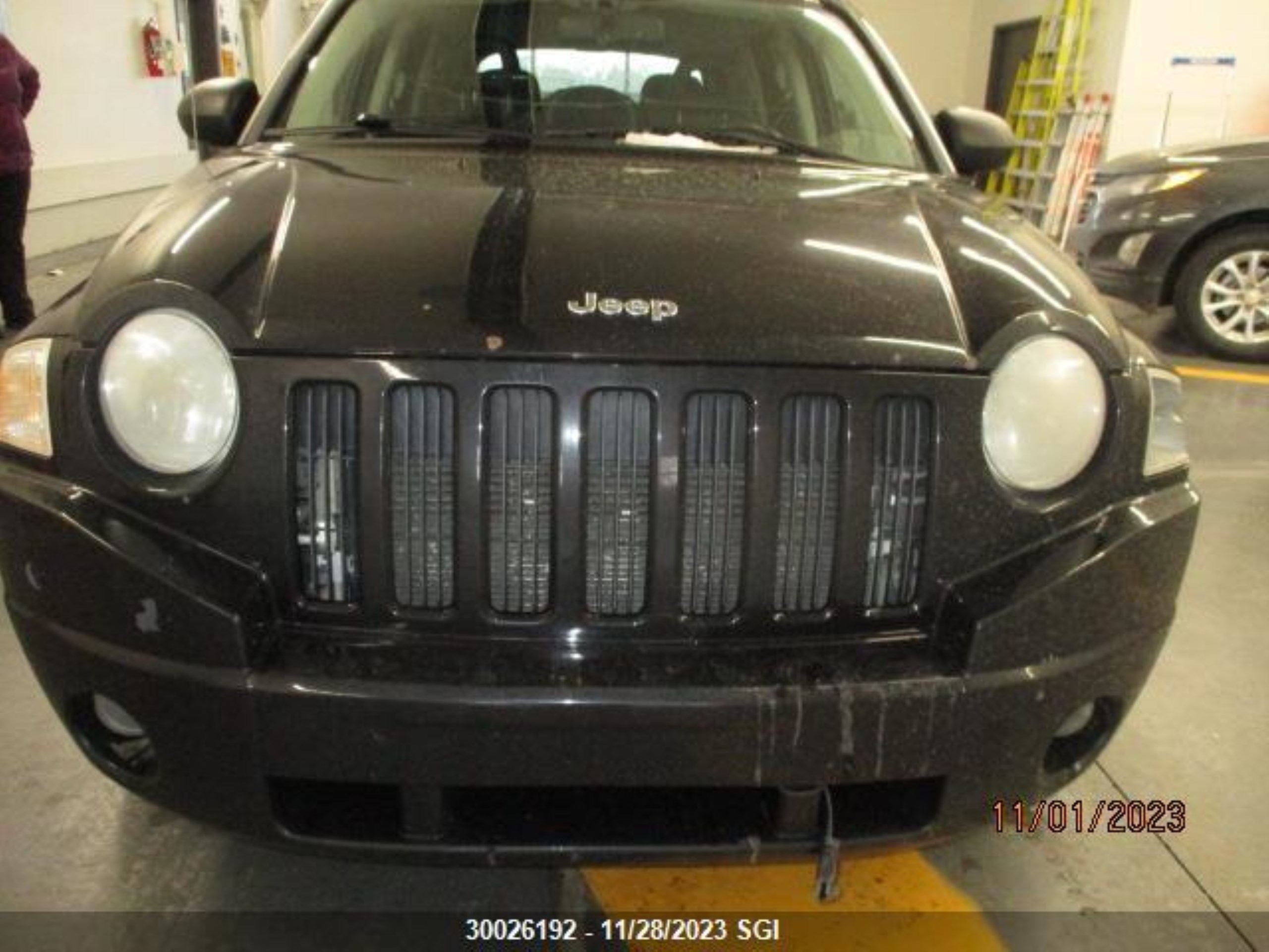 Photo 9 VIN: 1J8FF47WX7D421360 - JEEP COMPASS 