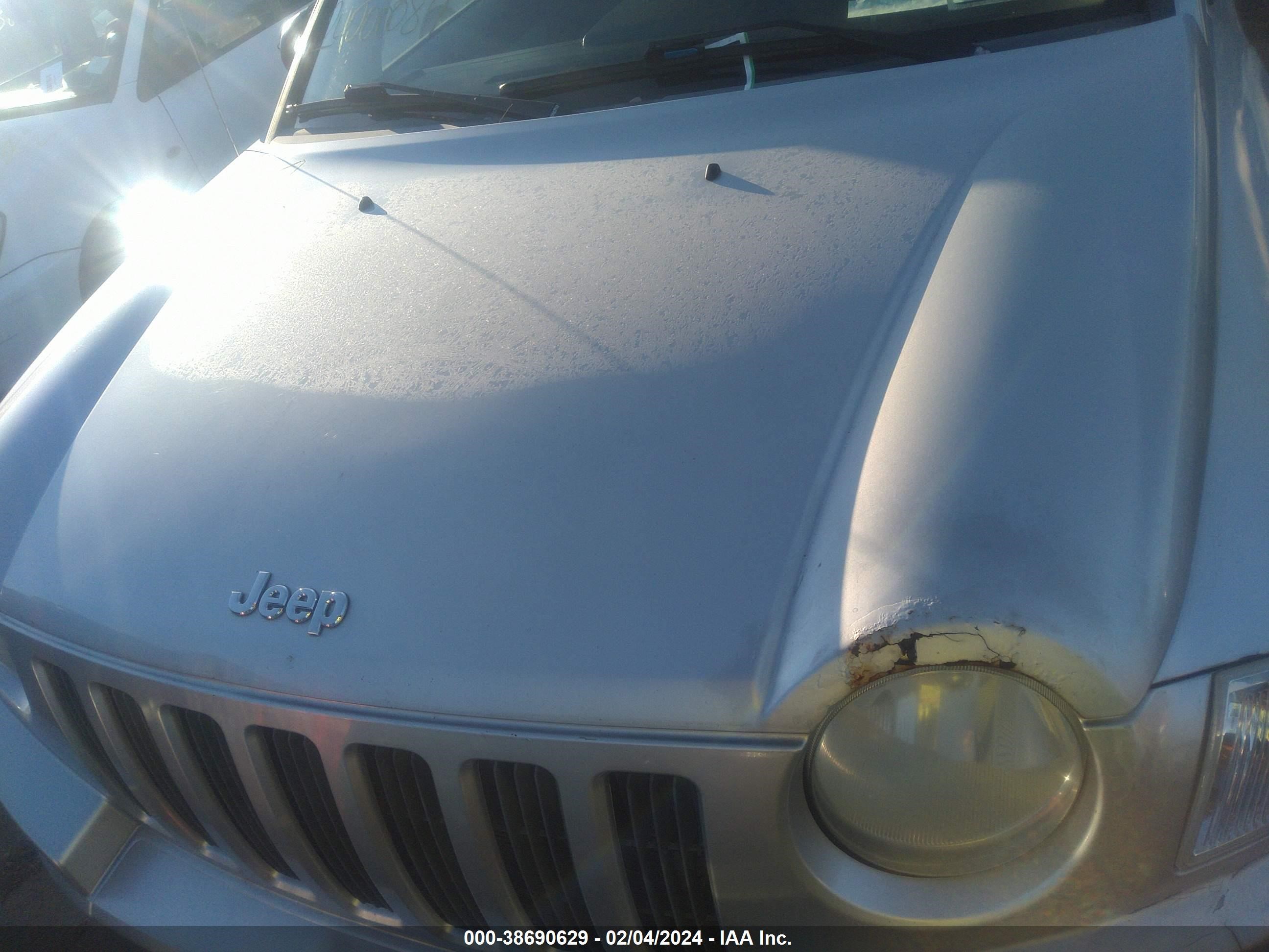 Photo 9 VIN: 1J8FF47WX7D429474 - JEEP COMPASS 