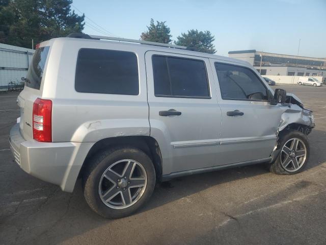 Photo 2 VIN: 1J8FF48W28D722768 - JEEP PATRIOT LI 