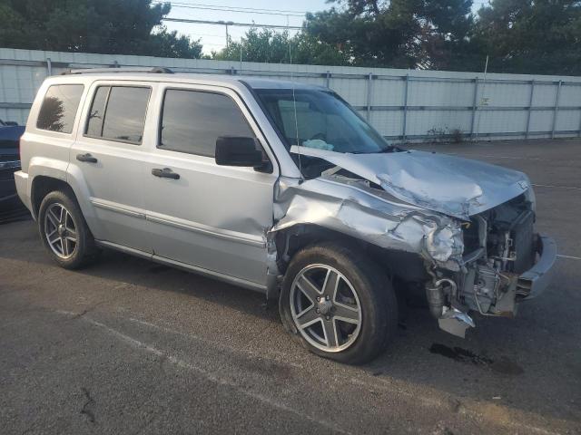 Photo 3 VIN: 1J8FF48W28D722768 - JEEP PATRIOT LI 