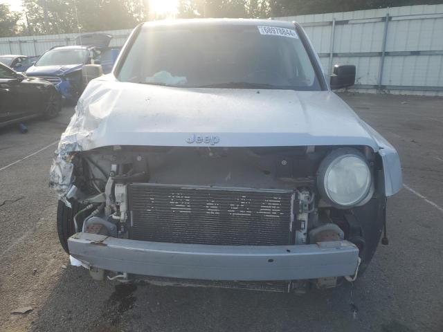 Photo 4 VIN: 1J8FF48W28D722768 - JEEP PATRIOT LI 