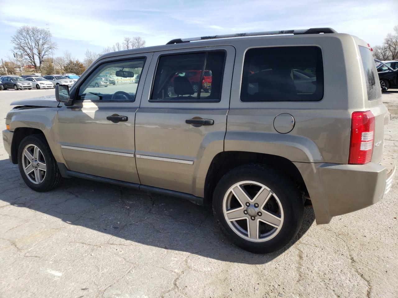 Photo 1 VIN: 1J8FF48W58D639027 - JEEP LIBERTY (PATRIOT) 