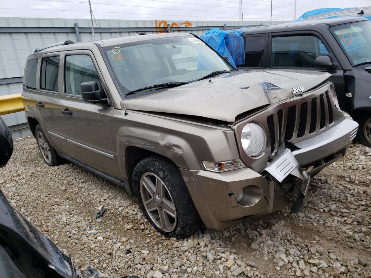 Photo 3 VIN: 1J8FF48W58D639027 - JEEP LIBERTY (PATRIOT) 