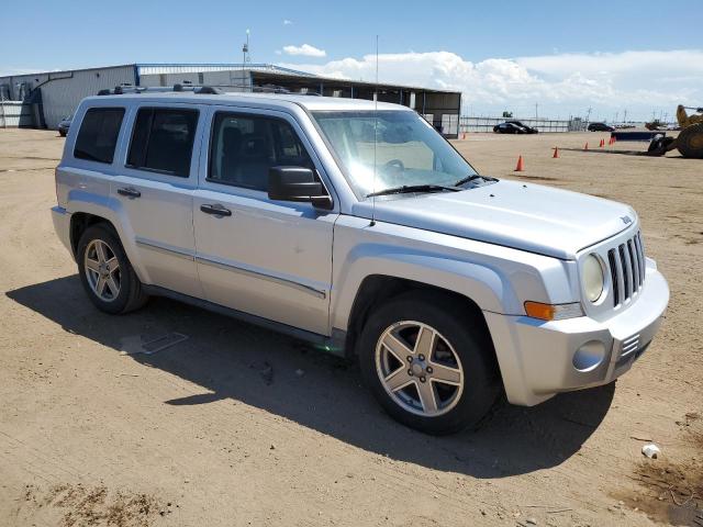 Photo 3 VIN: 1J8FF48W88D531811 - JEEP PATRIOT 