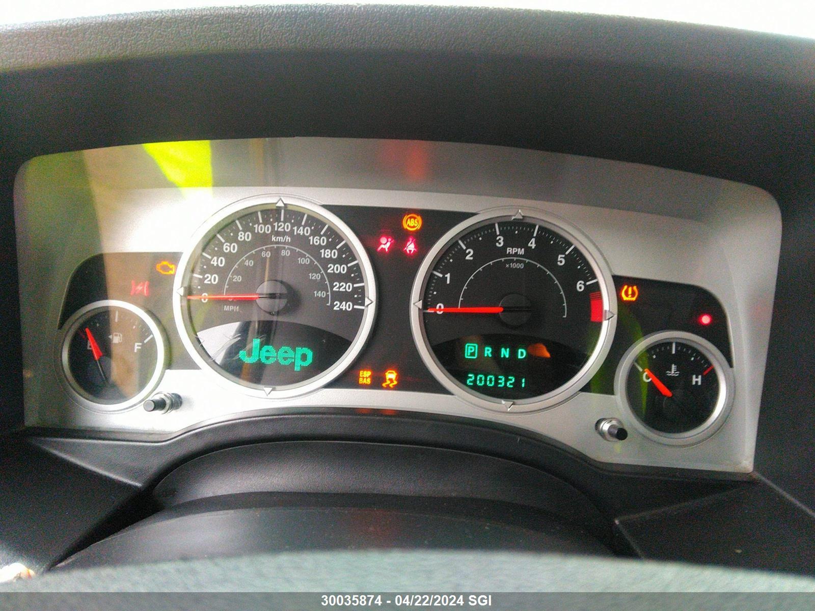 Photo 6 VIN: 1J8FF48W98D704476 - JEEP LIBERTY (PATRIOT) 