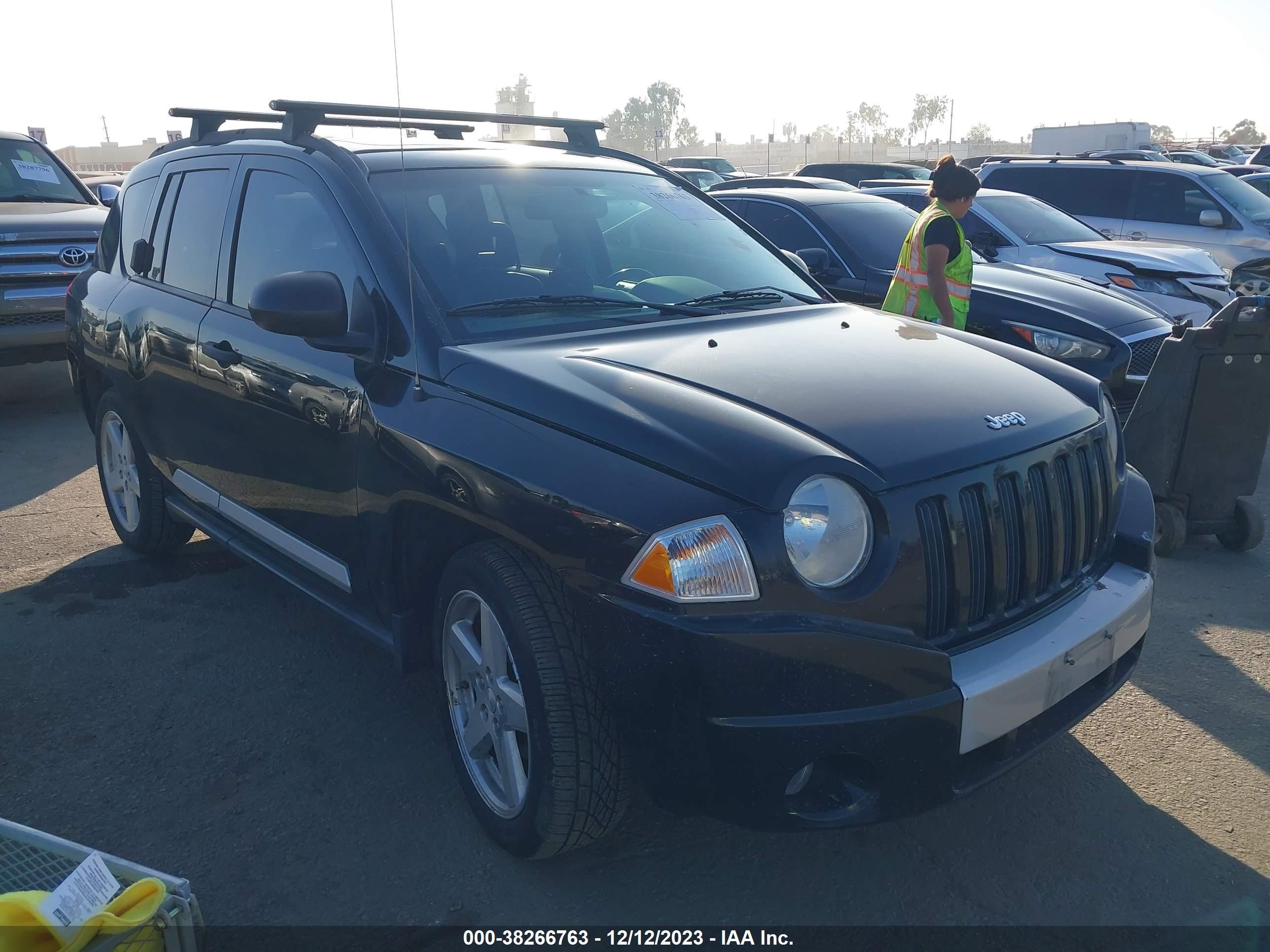 Photo 0 VIN: 1J8FF57B39D133542 - JEEP COMPASS 