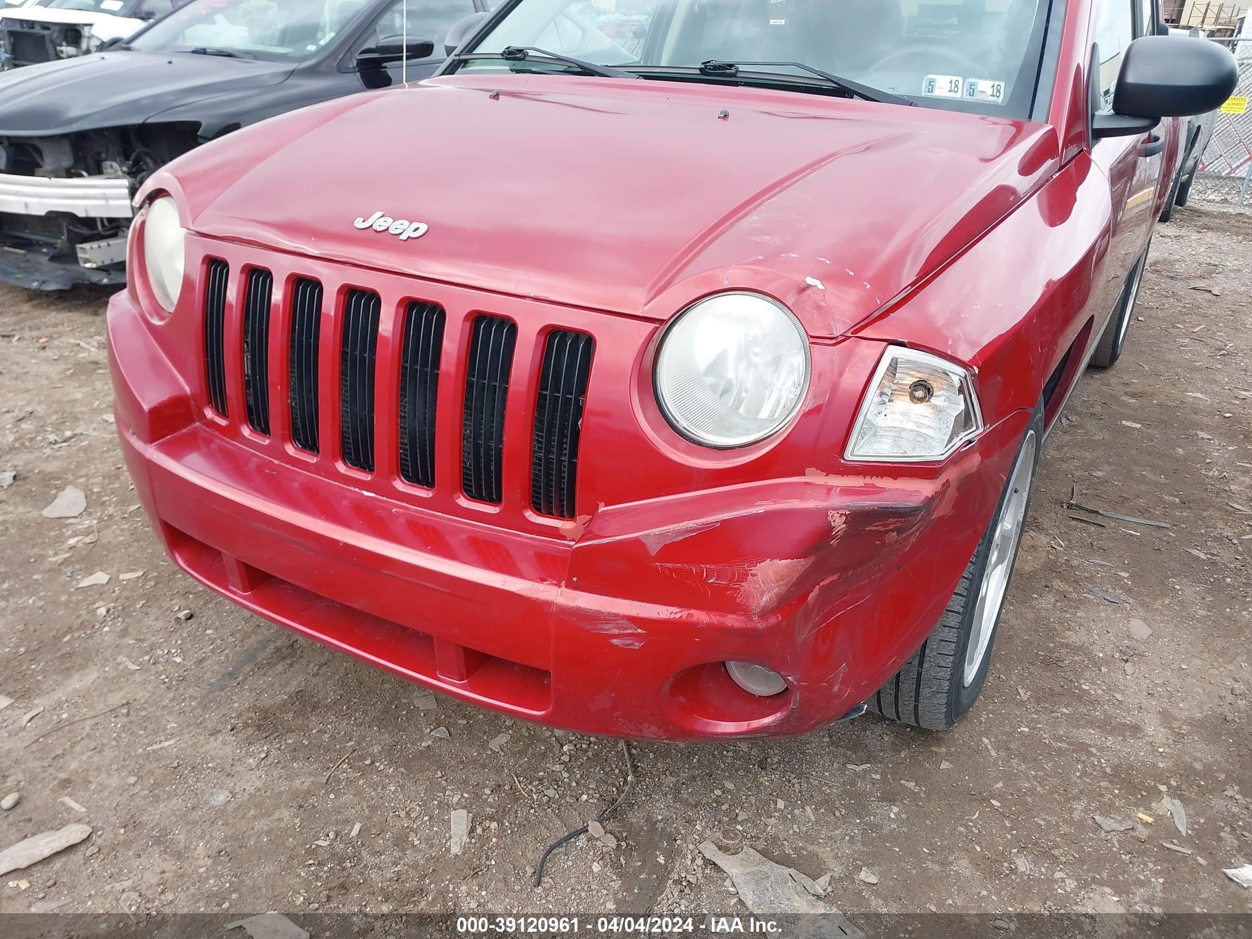 Photo 5 VIN: 1J8FF57W08D775461 - JEEP COMPASS 