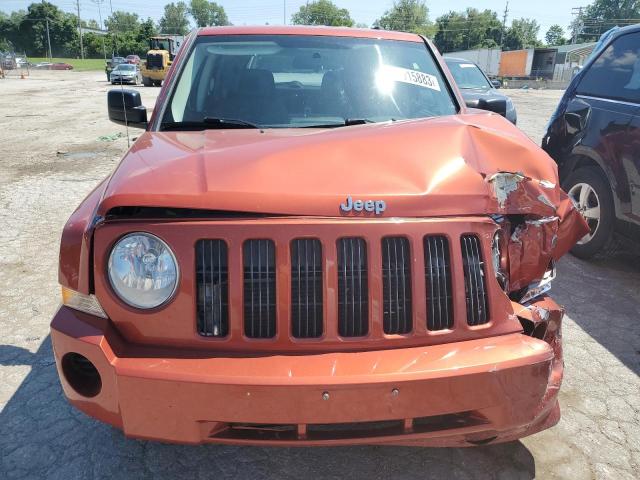 Photo 4 VIN: 1J8FT28058D704077 - JEEP PATRIOT SP 