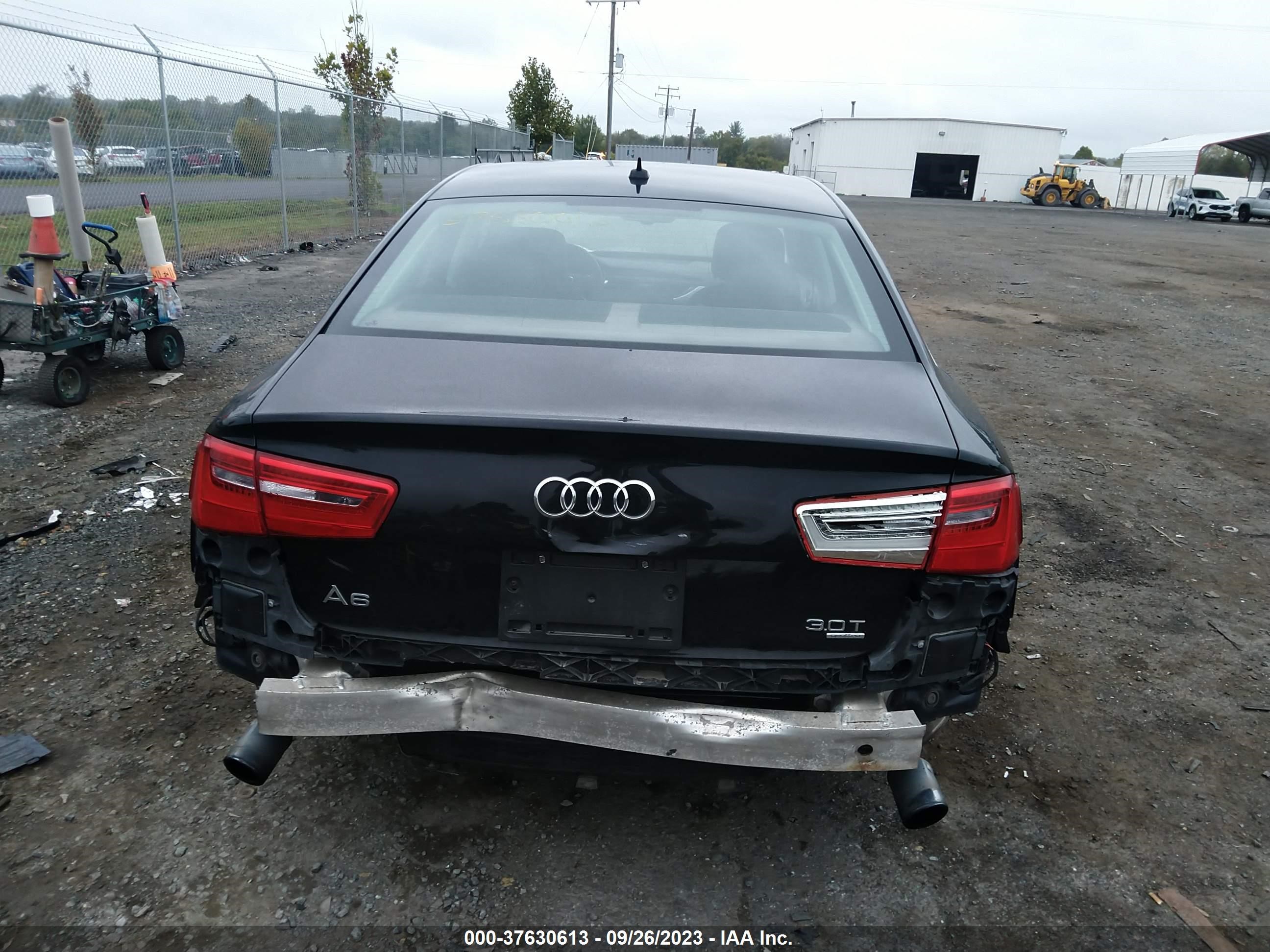 Photo 15 VIN: 1J8FT28088D781185 - AUDI A6 