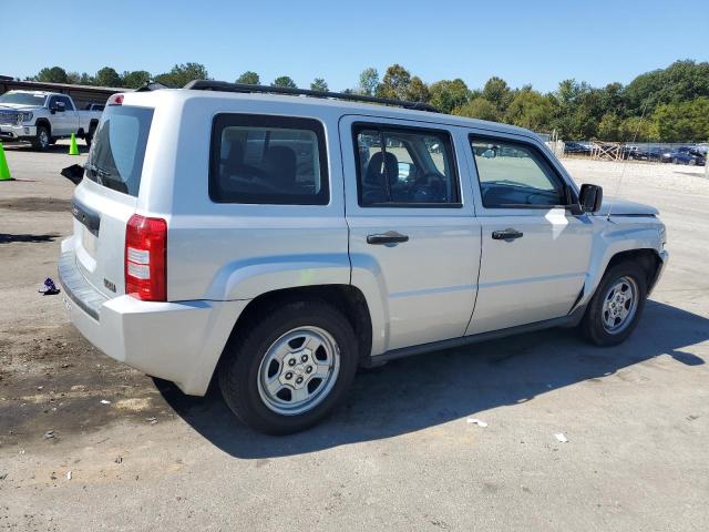 Photo 2 VIN: 1J8FT28W08D622830 - JEEP PATRIOT SP 