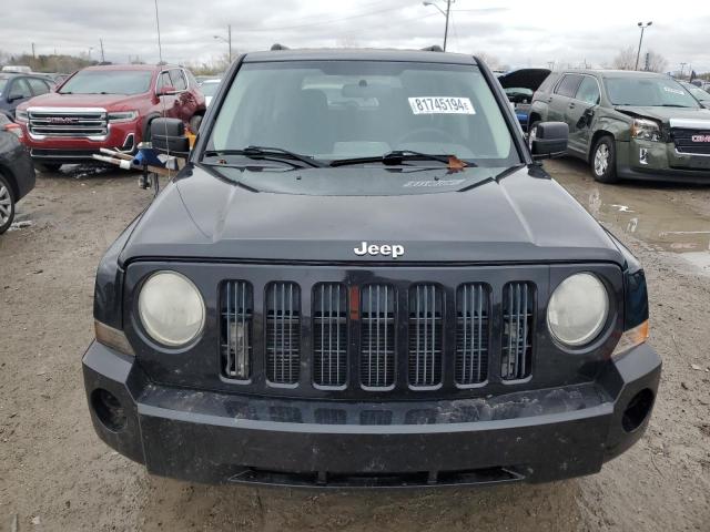 Photo 4 VIN: 1J8FT28W08D799006 - JEEP PATRIOT SP 