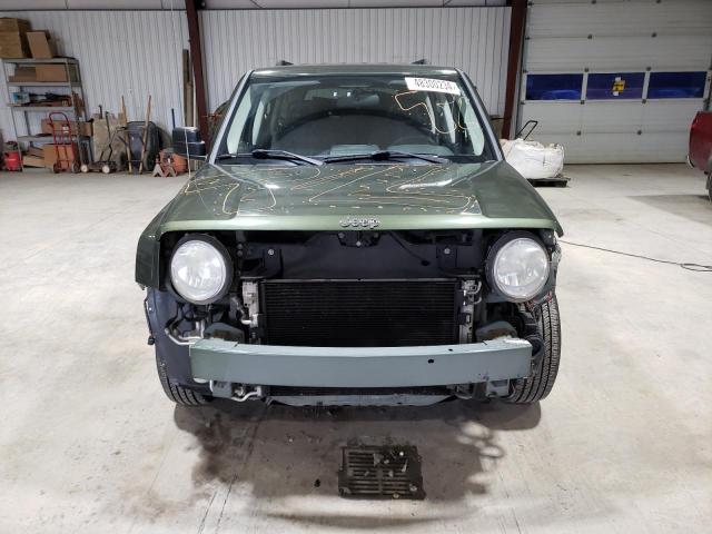 Photo 4 VIN: 1J8FT28W18D778620 - JEEP PATRIOT 