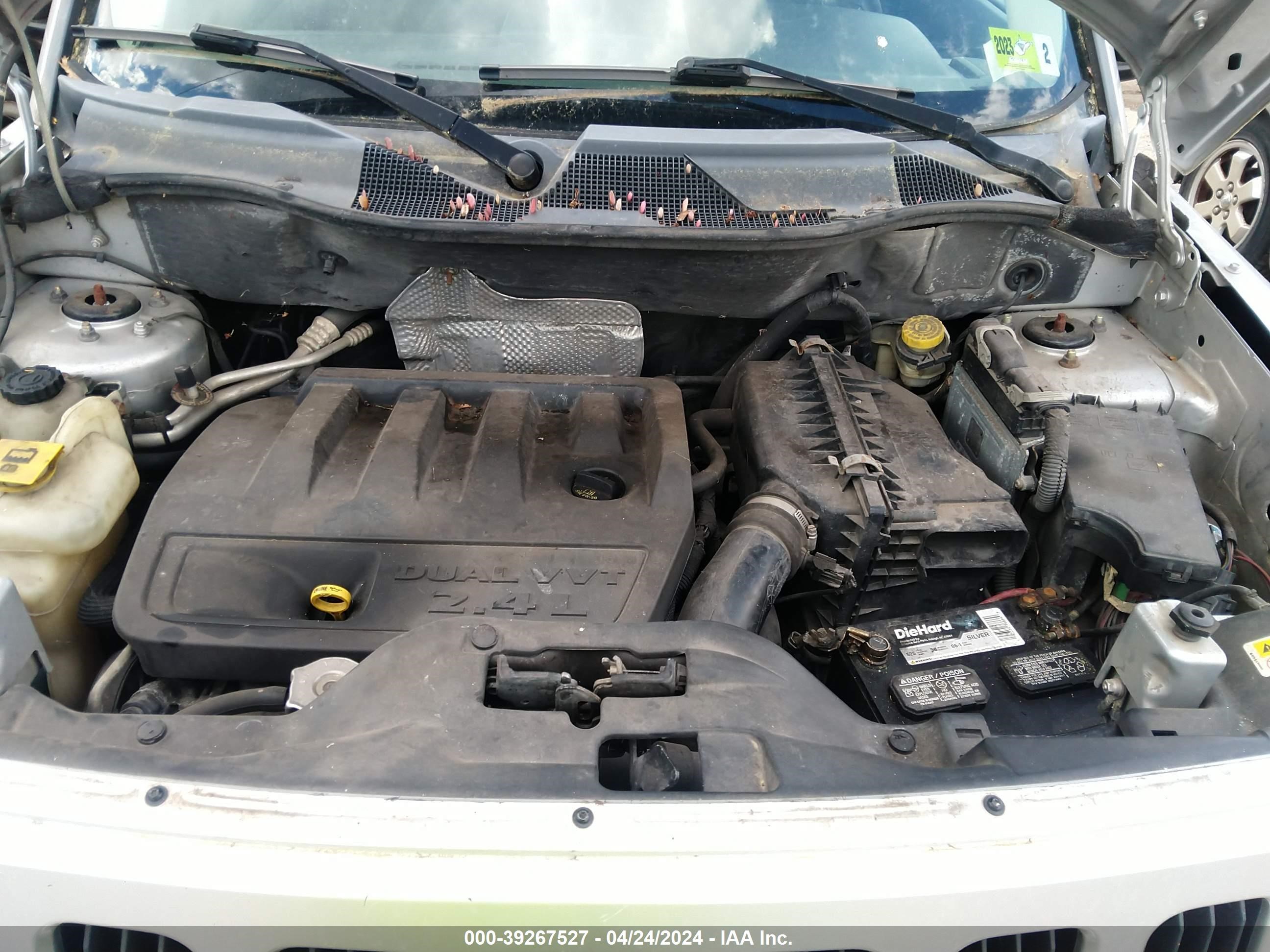 Photo 9 VIN: 1J8FT28W27D294874 - JEEP LIBERTY (PATRIOT) 