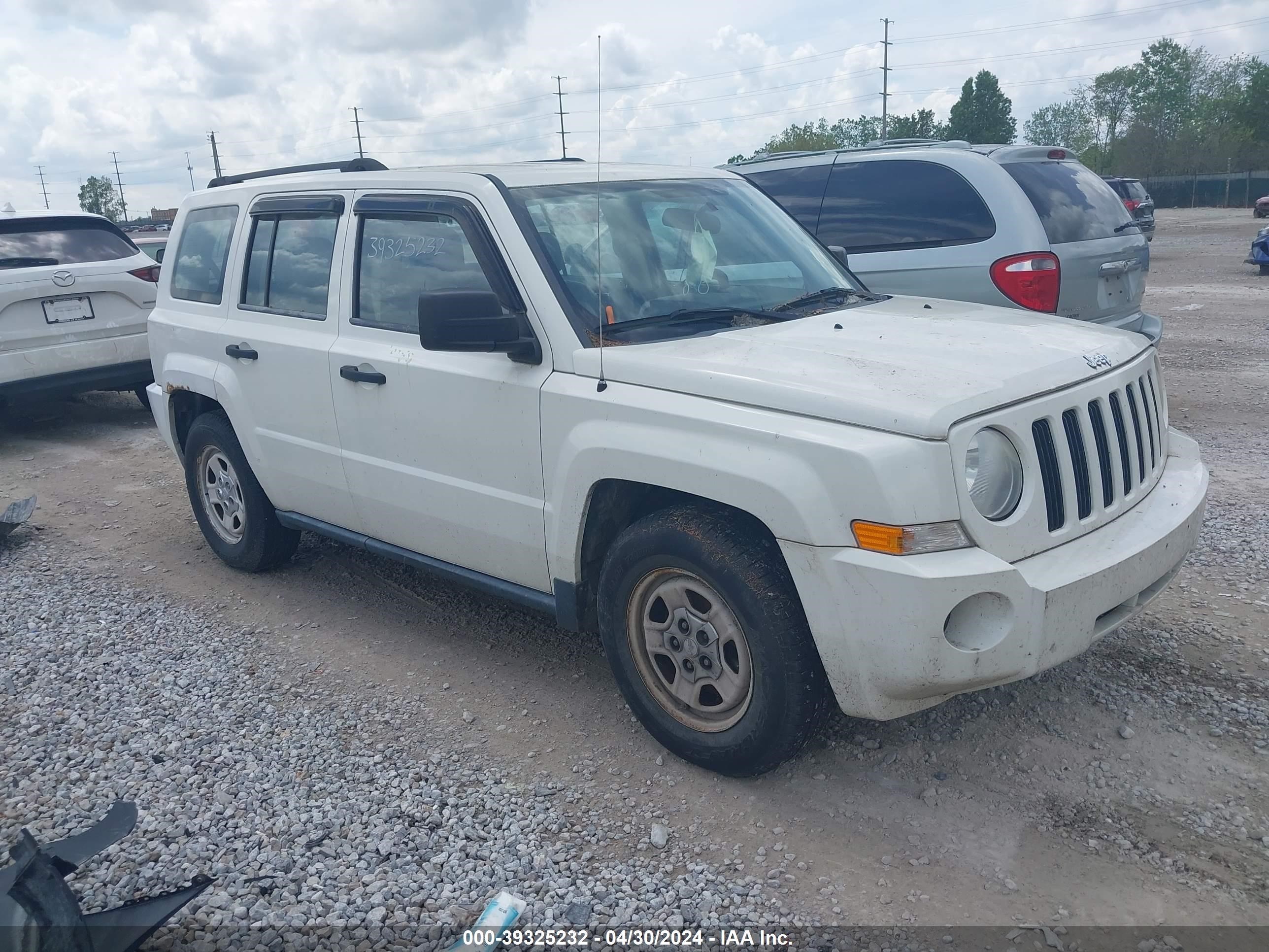 Photo 0 VIN: 1J8FT28W38D601468 - JEEP LIBERTY (PATRIOT) 