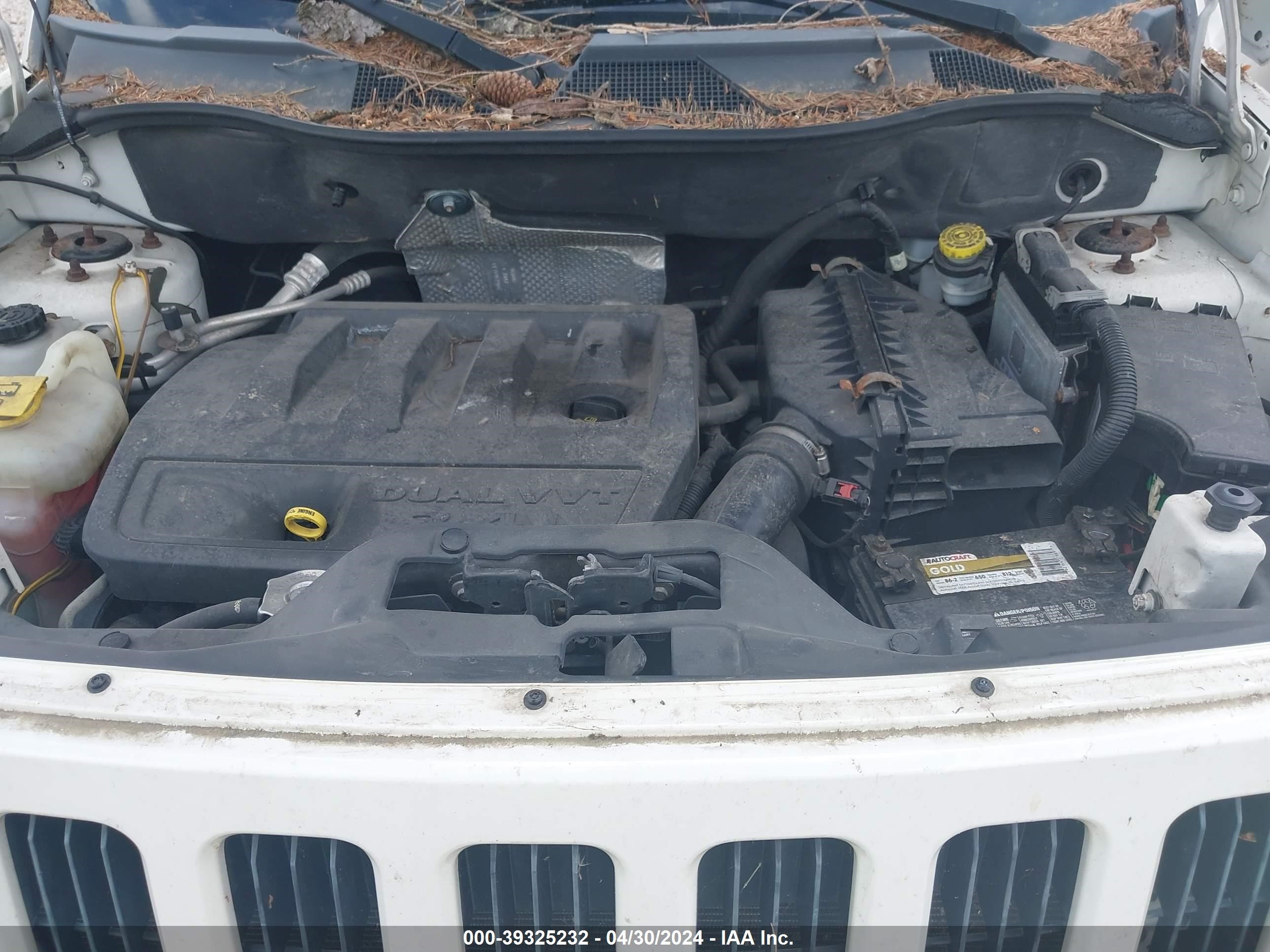 Photo 9 VIN: 1J8FT28W38D601468 - JEEP LIBERTY (PATRIOT) 