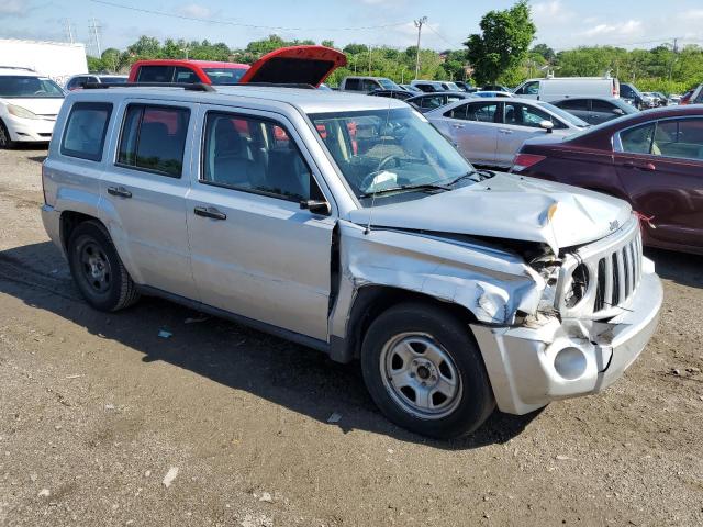 Photo 3 VIN: 1J8FT28W48D748401 - JEEP PATRIOT 