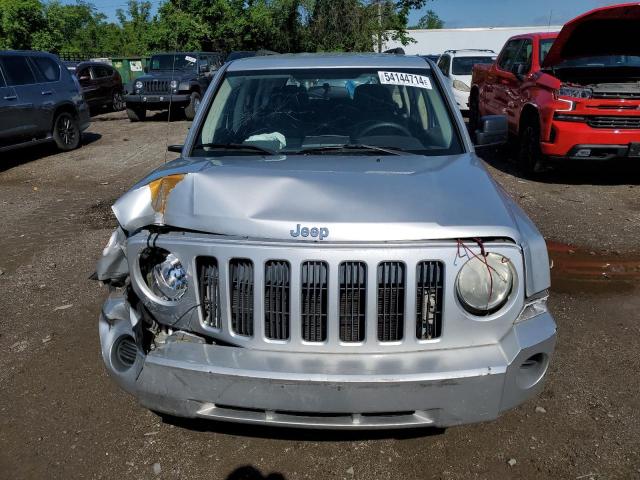 Photo 4 VIN: 1J8FT28W48D748401 - JEEP PATRIOT 