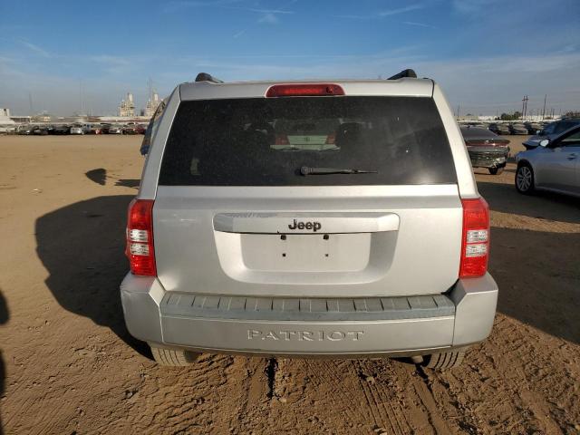 Photo 5 VIN: 1J8FT28W48D781611 - JEEP PATRIOT 