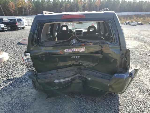 Photo 5 VIN: 1J8FT28W58D551835 - JEEP PATRIOT SP 