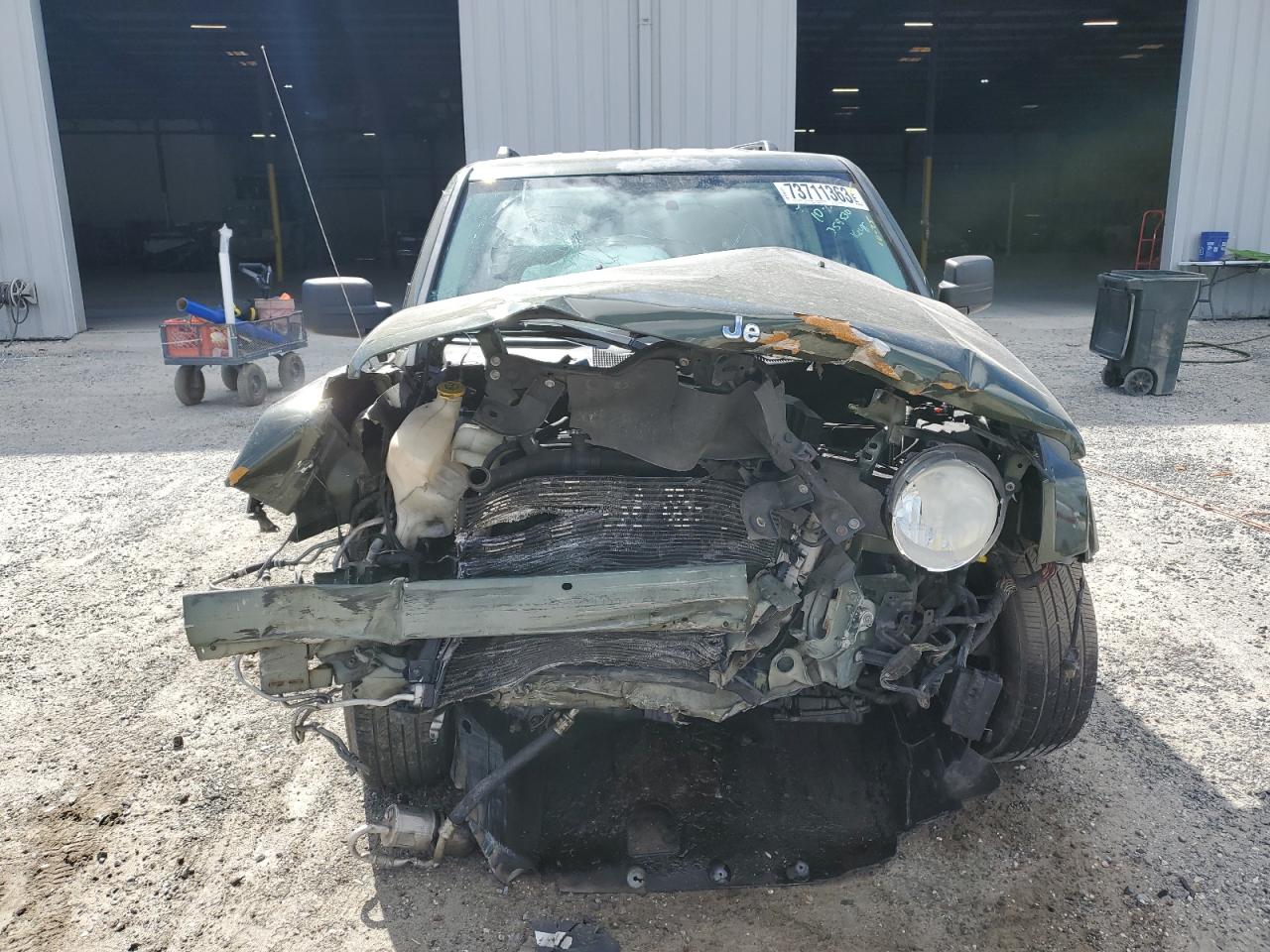 Photo 4 VIN: 1J8FT28W67D358530 - JEEP LIBERTY (PATRIOT) 