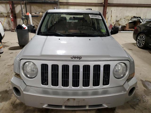 Photo 4 VIN: 1J8FT28W68D744284 - JEEP PATRIOT SP 